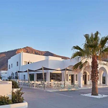Aqua Blue Hotel 5*