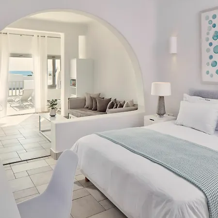 Aqua Blue Hotel