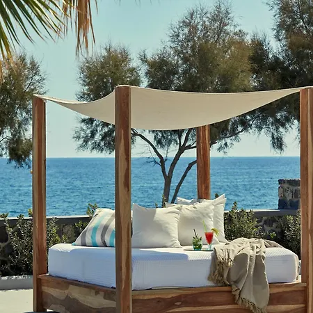 Aqua Blue Hotel